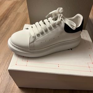 Alexander McQueen Sneakers